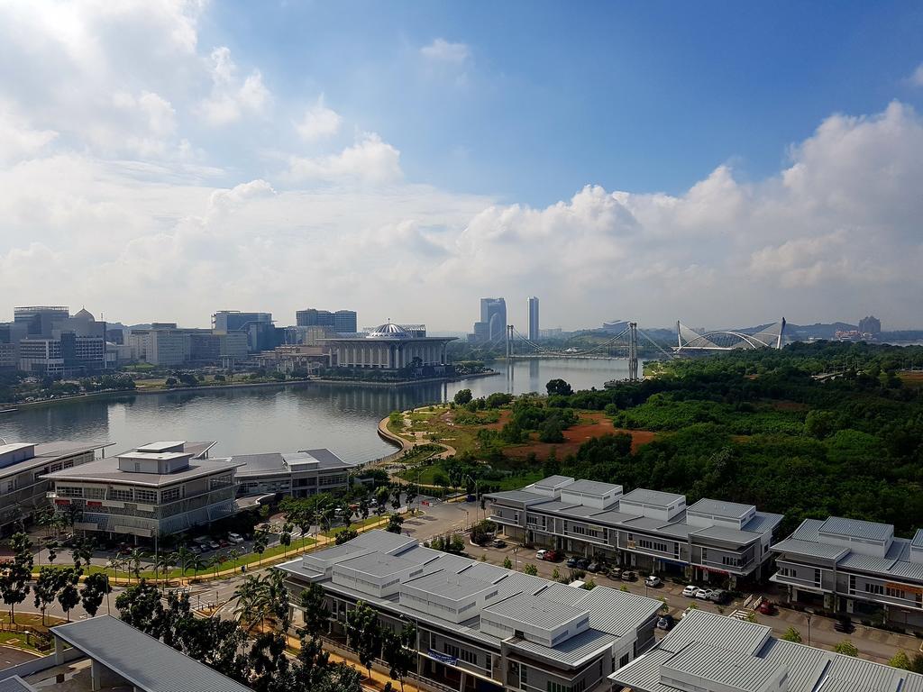 Ayer8 Putrajaya Guesthouse Luaran gambar